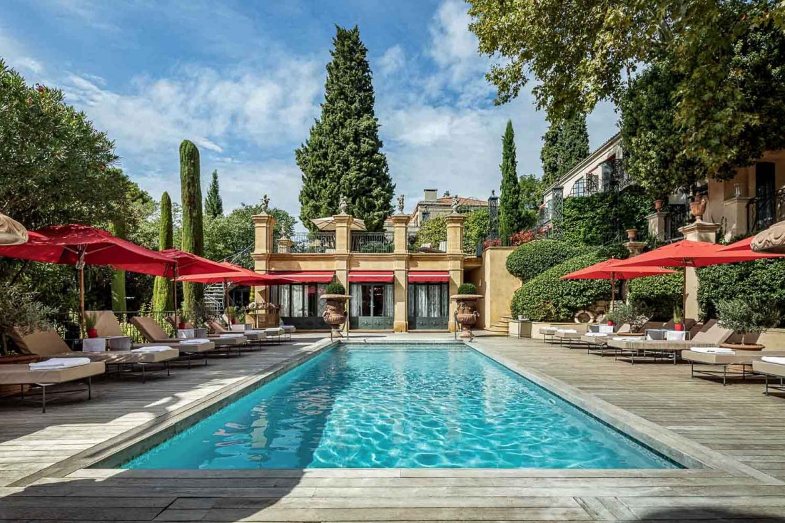 The pool at Villa Gallici, one of the leading hotels in Aix © baglioni hotels france