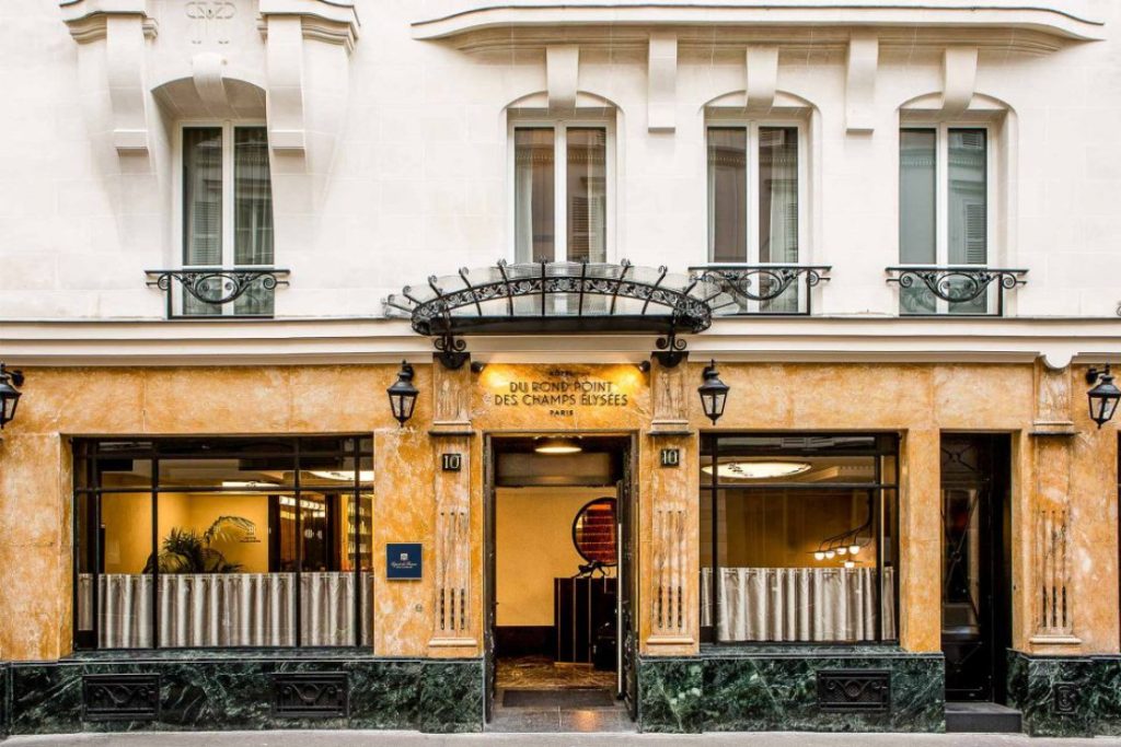hôtel du rond point des champs Élysées © gilles trillard