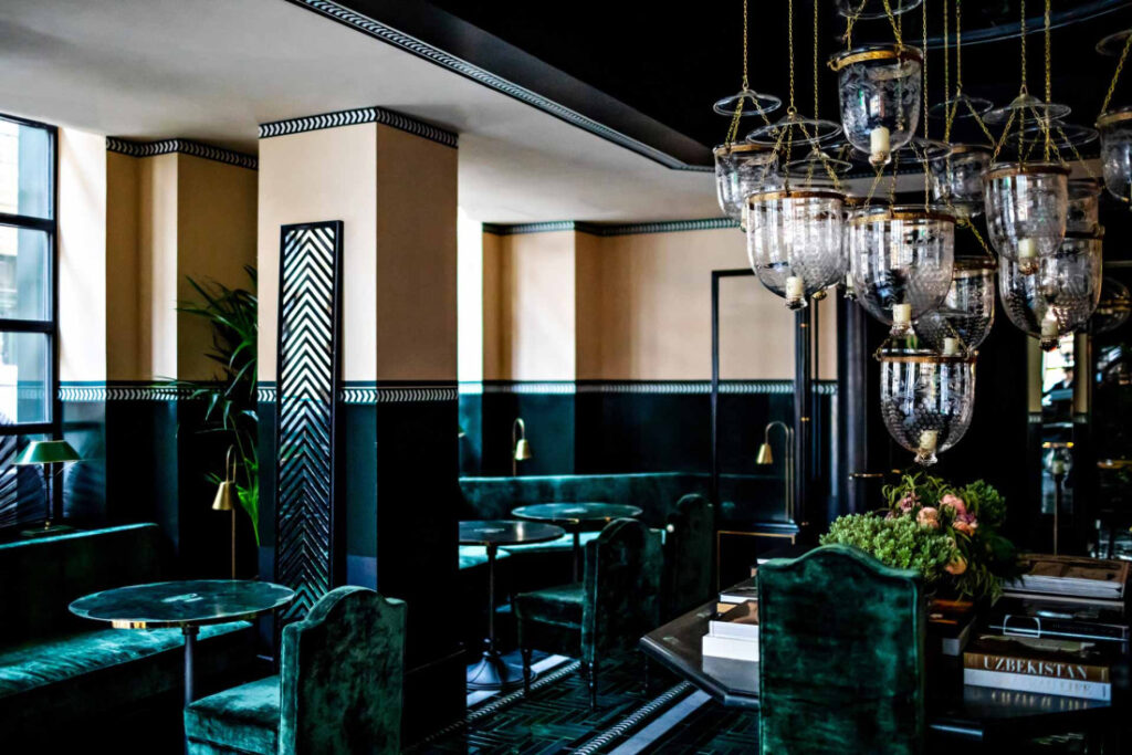 lobby @benoitlinero