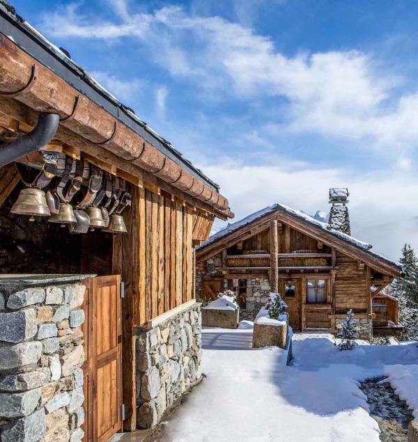 refuge de la traye exterieur