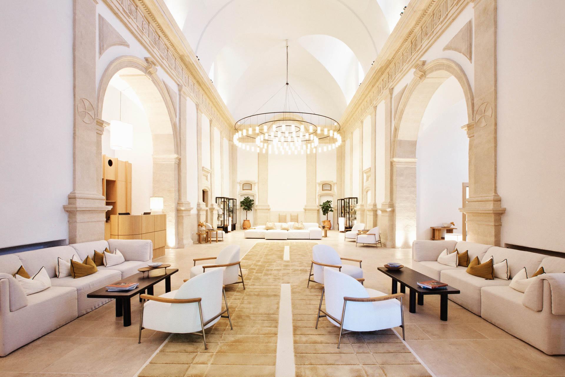 lobby 2