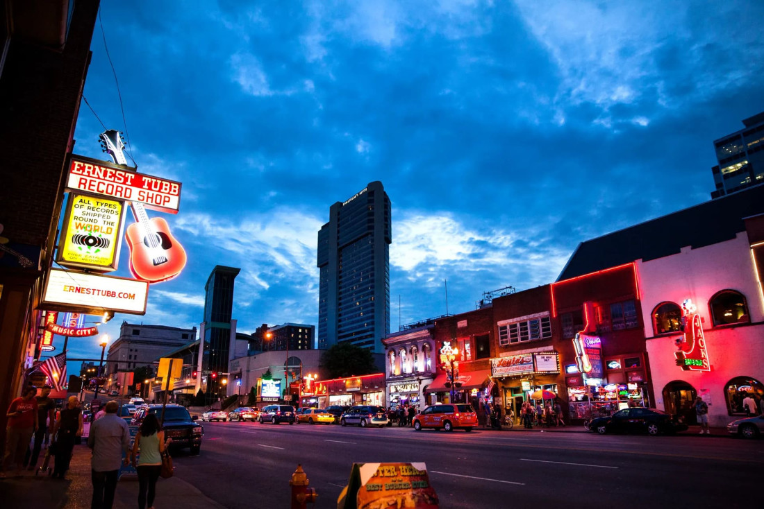 A Road Trip Through Tennessee © tennessee tourism