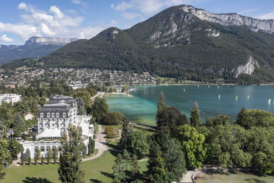 Aerial view of the Imperial Grand Annecy Convention Center © monica dalmasso